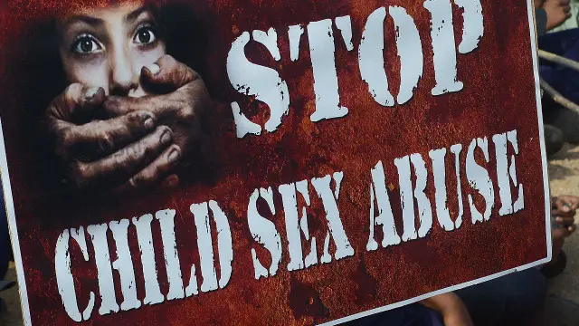 اعداد و شمار کے مطابق بھارت میں ہر تین گھنٹے پر بچوں کے ساتھ جنسی بدسلوکی ہوتی ہے