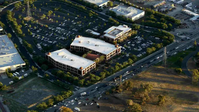 ساں برنارڈینو کے علاقے میں واقع ذہنی مسائل اور بیماریوں کا شکار افراد کی مدد کا مرکز حملے کا نشانہ بنا