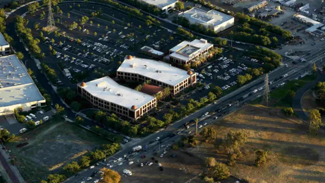 美國加利福尼亞州聖貝納迪諾（San Bernardino）發生槍擊，至少造成14人死亡。