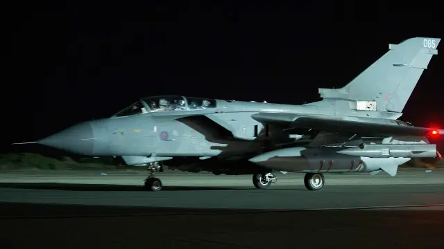 Bốn chiến đấu cơ Tornado đã tham gia phi vụ đầu tiên