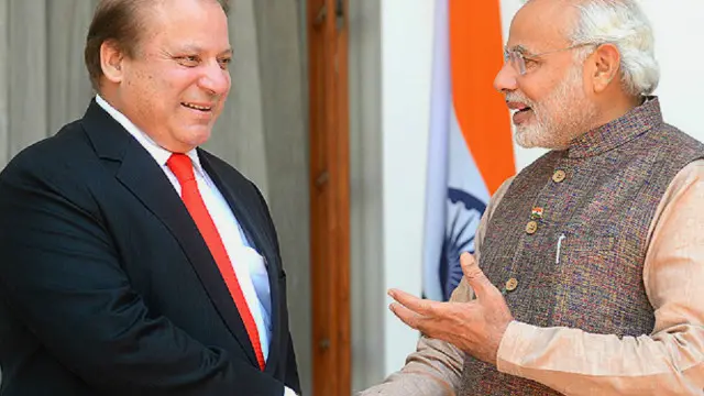 मोदी नवाज़