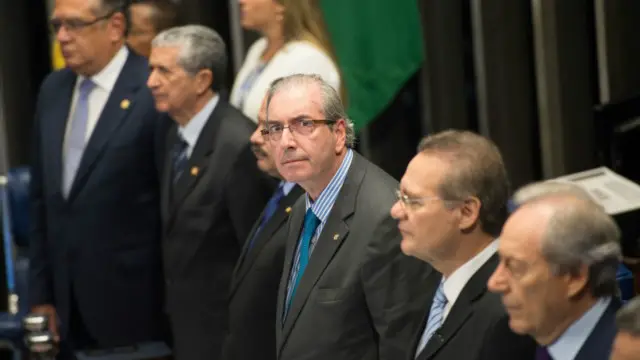 Alvo da investigação da Lava Jato, Eduardo Cunha (PMDB-RJ) lançou Brasilcbet ganha dinheirocenário incerto ao aceitar pedidocbet ganha dinheiroimpeachment, dizem brasilianistas