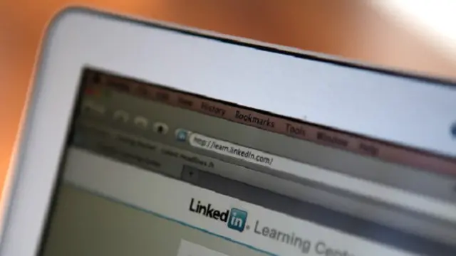 يستخدم قراصنة الإنترنت حسابات مزيفة على لينكد إن لجمع معلومات شخصية وخاصة عن المستخدمين