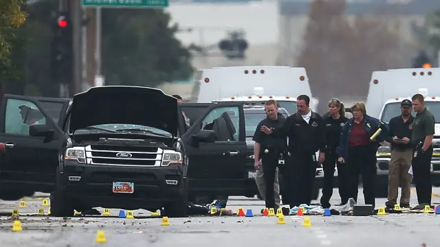 حکام کا کہنا ہے کہ تاحال ایسے شواہد نہیں ملے جس سے یہ ظاہر ہوتا ہو کہ حملوں کی منصوبہ بندی بیرون ملک کی گئی تھی