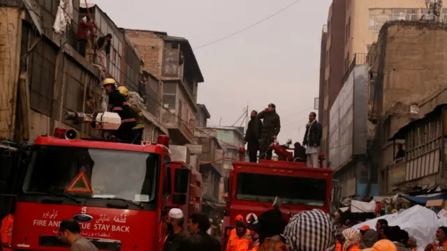 په اور کې درې کسان ټپیان شو دي. 