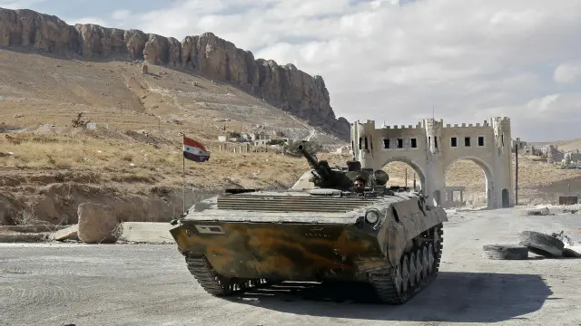 Британська преса: російські танки їдуть у Сирію