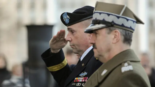 Польский и американский генералы