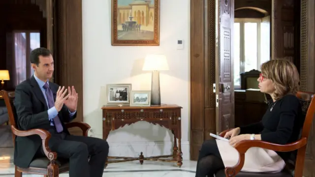 شام کے صدر بشار الاسد نے کہا ہے کہ روس نے شام میں مداخلت ملک کی اجازت لے کر کی ہے جو ایک ’قانونی‘ طریقہ ہے