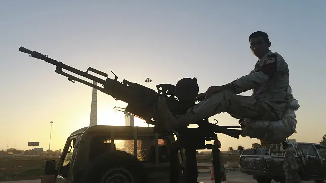 انزلقت البلاد في قتال مستمر بين الفصائل المسلحة بعد الاطاحة بمعمر القذافي