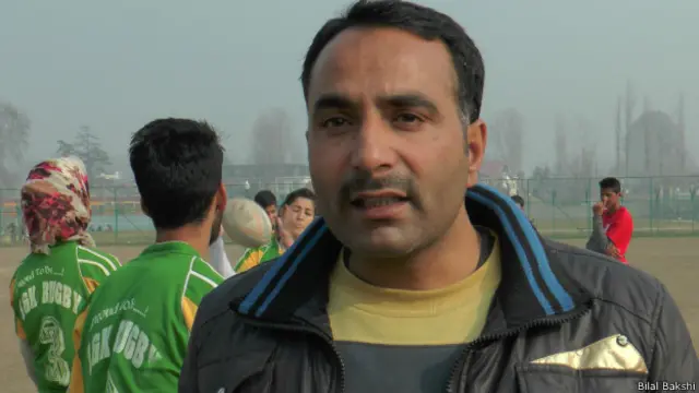 कश्मीर रग्बी एसोसिएशन के आयोजक और कोच इक़बाल अहमद