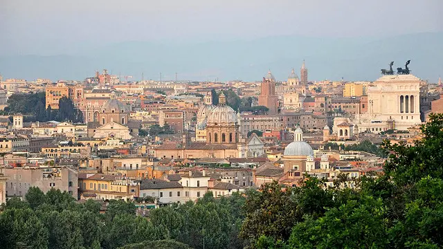 Вид на місто з пагорбу Янікул