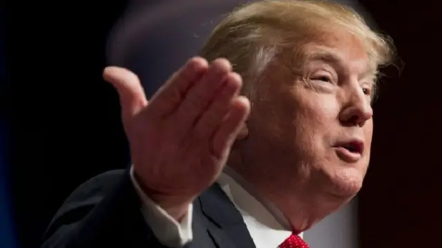 يكثف ترامب هجومه على المسلمين منذ تعرض باريس لهجمات دامية فير نوفمبر/ تشرين الثاني الماضي 