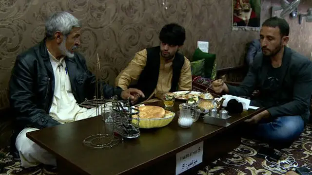 د سیمې په هر ګوټ کې د افغانانو ډلې لیدل کېږي