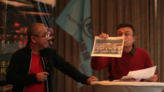 維吾爾流亡政治人士認為東突厥斯坦/新疆是殖民地，當地民族應該自決(世維會負責人多裏坤（右）和發言人迪里夏提) 