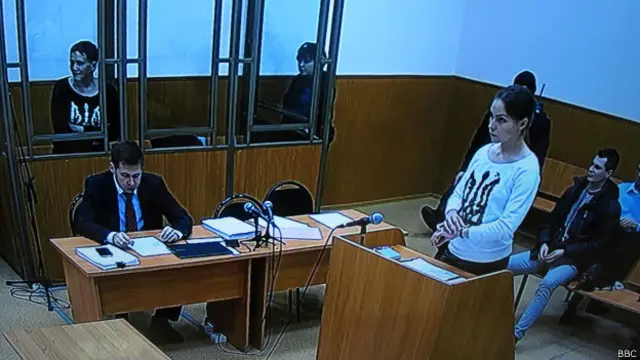 Сестра Надежды Савченко Вера выступает свидетелем в суде