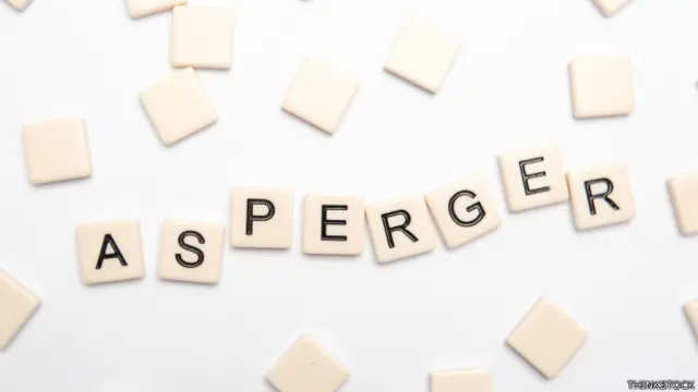 Los guionistas no han confirmado que su personaje tenga Asperger, pero la actriz Sofia Helin ha hablado de ello en varias entrevistas.