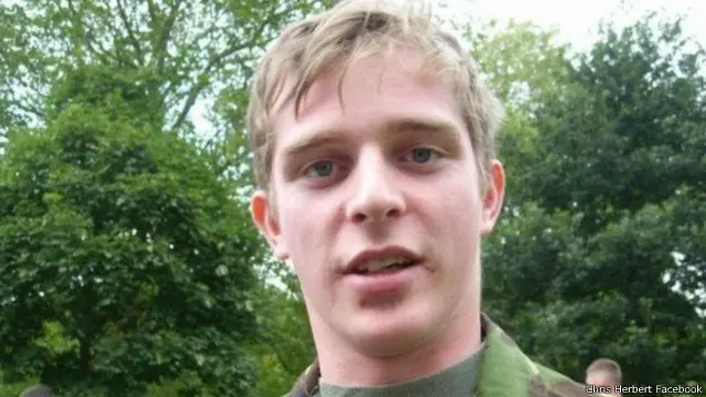 کرس ہیربرسٹ یورکشائر رجمنٹ سے تعلق رکھنے والے ایک سابق برطانوی فوجی ہیں جو عراق میں تعینات رہ چکے ہیں