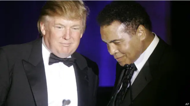 صورة من عام 2007 تجمع بين محمد علي وترامب