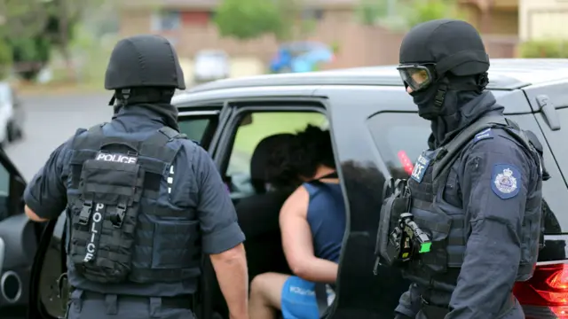 悉尼警方扣押一名青少年