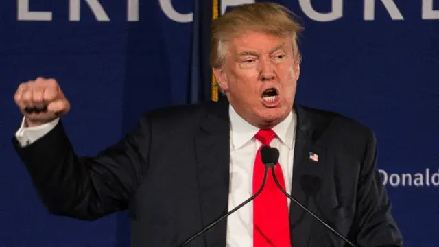 डोनाल्ड ट्रंप