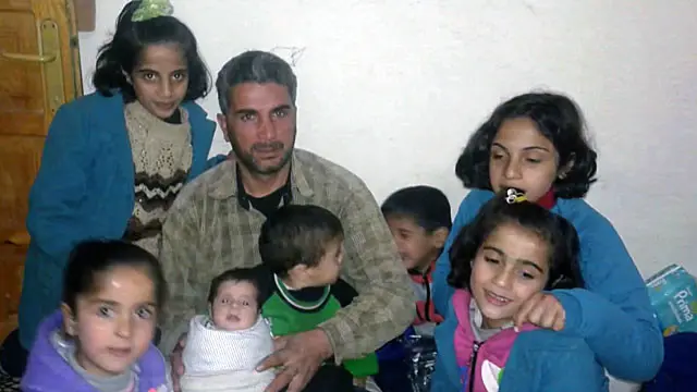 अल साहो अपने बच्चों के साथ