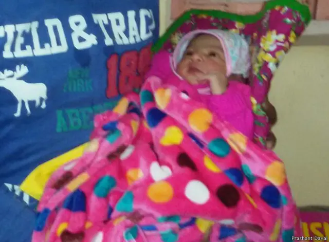 नवजात बच्ची