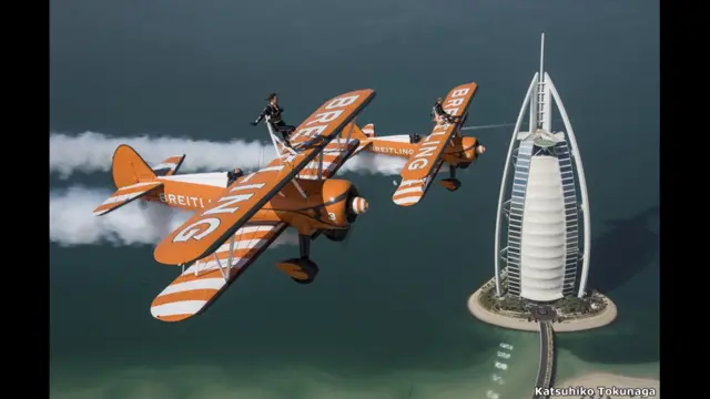 ब्रीटलिंग विंगवॉकर्स मेरी किलरबी और सारा टैनर