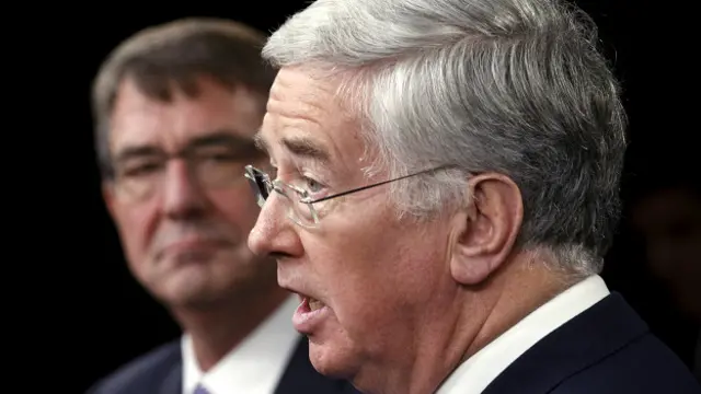 министр обороны Великобритании Майкл Фэллон