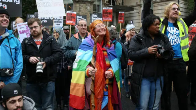 ریلی کا آغاز بی بی سی لندن کے دفاتر کے باہر سے ہوا