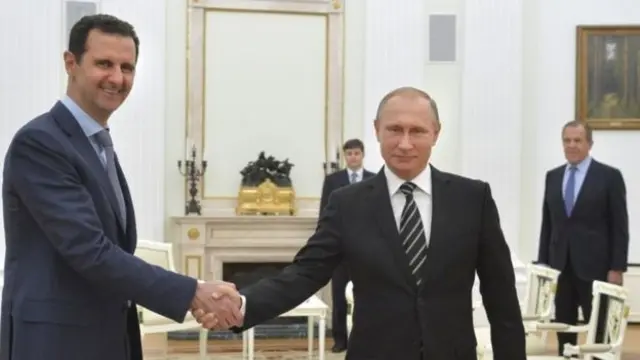 اسد مخالف گروہ اپنے اس مطالبے سے دستبردار ہو گئے ہیں کہ مذاکرات کے لیے صدر اسد کا اقتدار چھوڑنا ضروری ہے