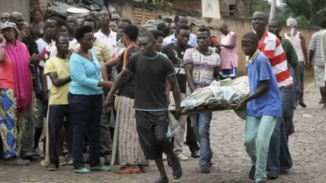 Saksi mengatakan, sebagian korban adalah "anak-anak".