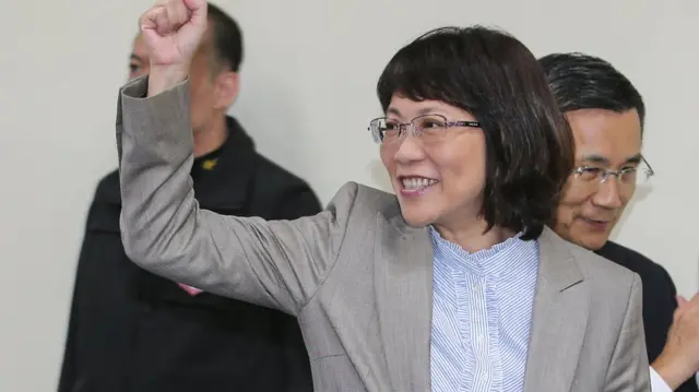 王如玄出席台北竞选活动(台湾中央社图片12/12/2015)