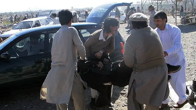 خیال رہے کہ اتوار کو کرم ایجنسی کے صدر مقام پاڑہ چنار بازار میں ہونے والے ایک بم دھماکے میں کم سے کم 24 افراد ہلاک اور 70 سے زائد زخمی ہو گئے تھے