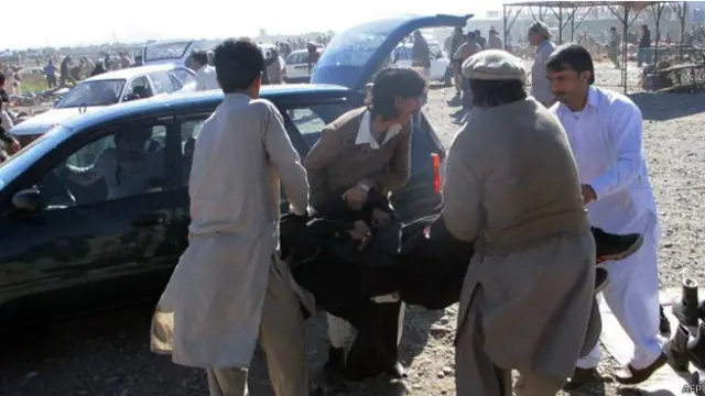 أصيب أكثر من 40 شخص بجروح في الانفجار الذي استهدف سوقا للملابي