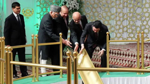 طرح لوله تاپی قرار است تا سال ۲۰۱۹ میلادی تکمیل شود