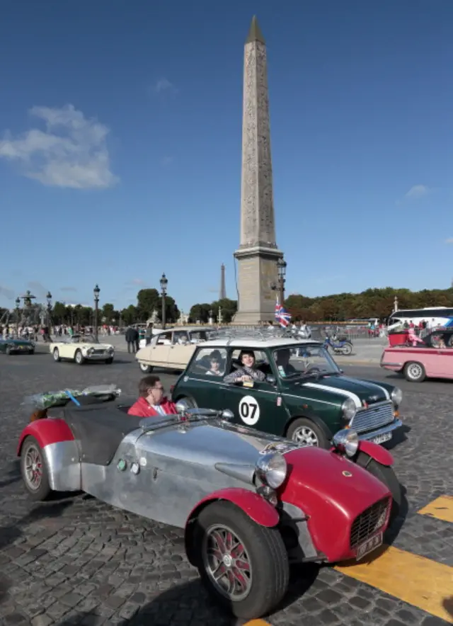 路特斯7型車（1957年至1973年款）；卡特漢姆7型車（1973年至今）