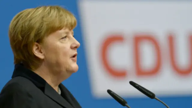 Angela Merkel demande l'expulsion des réfugiés condamnés.