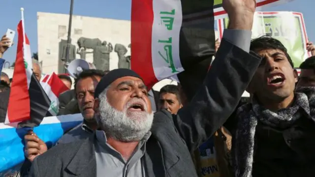 Türkiye'nin Başika Kampına asker göndermesi Bağdat'ta protestolara yol açmıştı.