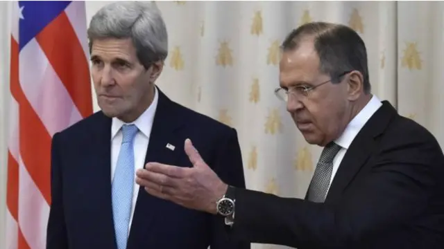 जॉन केरी रूस में