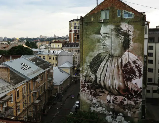 Мурал Леся Українка