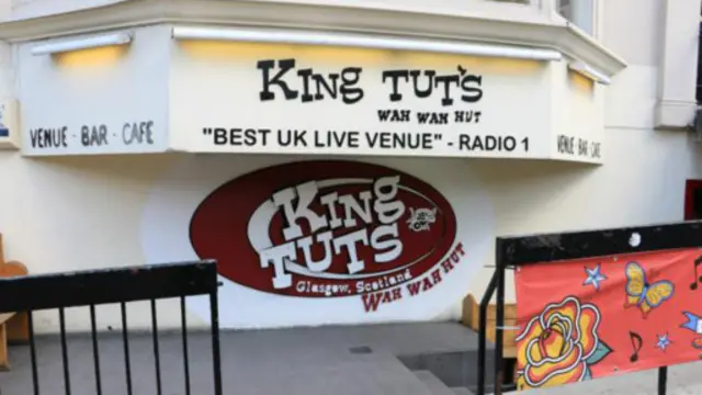 苏格兰每个乐队都是从这条格拉斯哥街道向音乐排行榜发起冲击，从崔维斯合唱团（Travis）到比菲·克利罗乐队（Biffy Clyro），莫不如此。（图片来源：Mike MacEacheran)