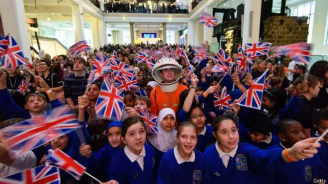 дети в лондонском музее