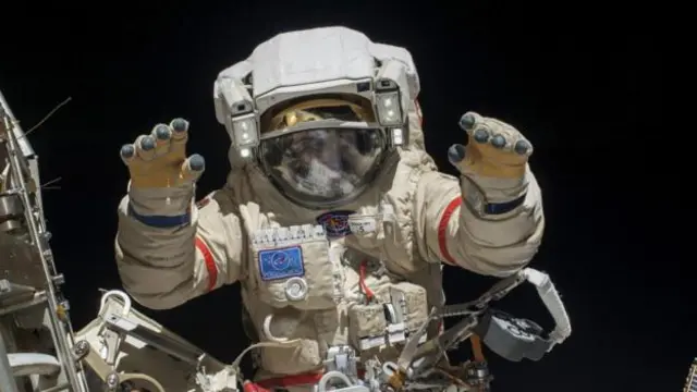 在國際空間站上,宇航員只是短暫遠離了醫療設施——但如果他們是在去往火星的半路上呢?(圖片來源:NASA/SPL)