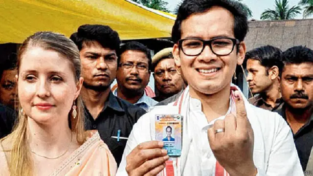 गौरव गोगोई अपनी पत्नी एलिजाबेथ के साथ