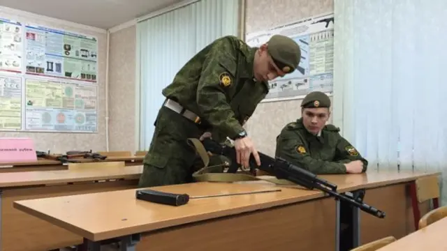 愛國者俱樂部的學員