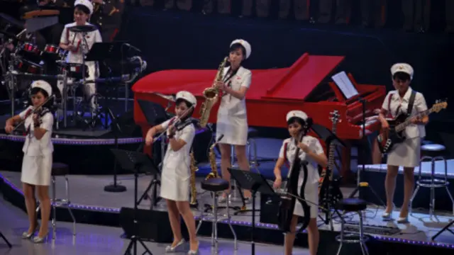 牡丹峰乐团演出