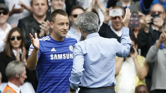 特裏(左)和穆里尼奧