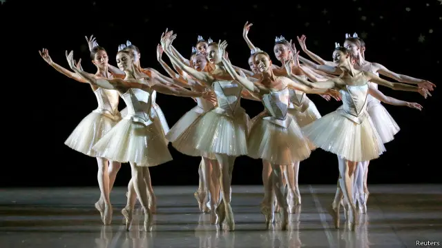 Близько третини людей з усього світу каже, що працює на роботі зі свої дитячих мрій або принаймні у тій самій галузі