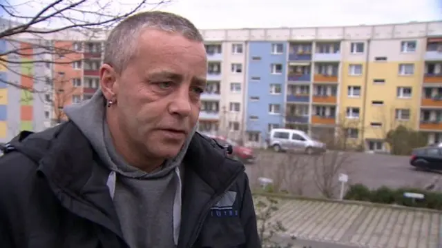 ڈرک سمجھتے ہیں کہ ان کے ارد گرد کی دنیا تیزی سے تبدیل ہو رہی ہے