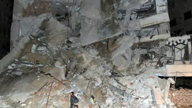 Kantar'ın evi saldırıda yerle bir oldu.